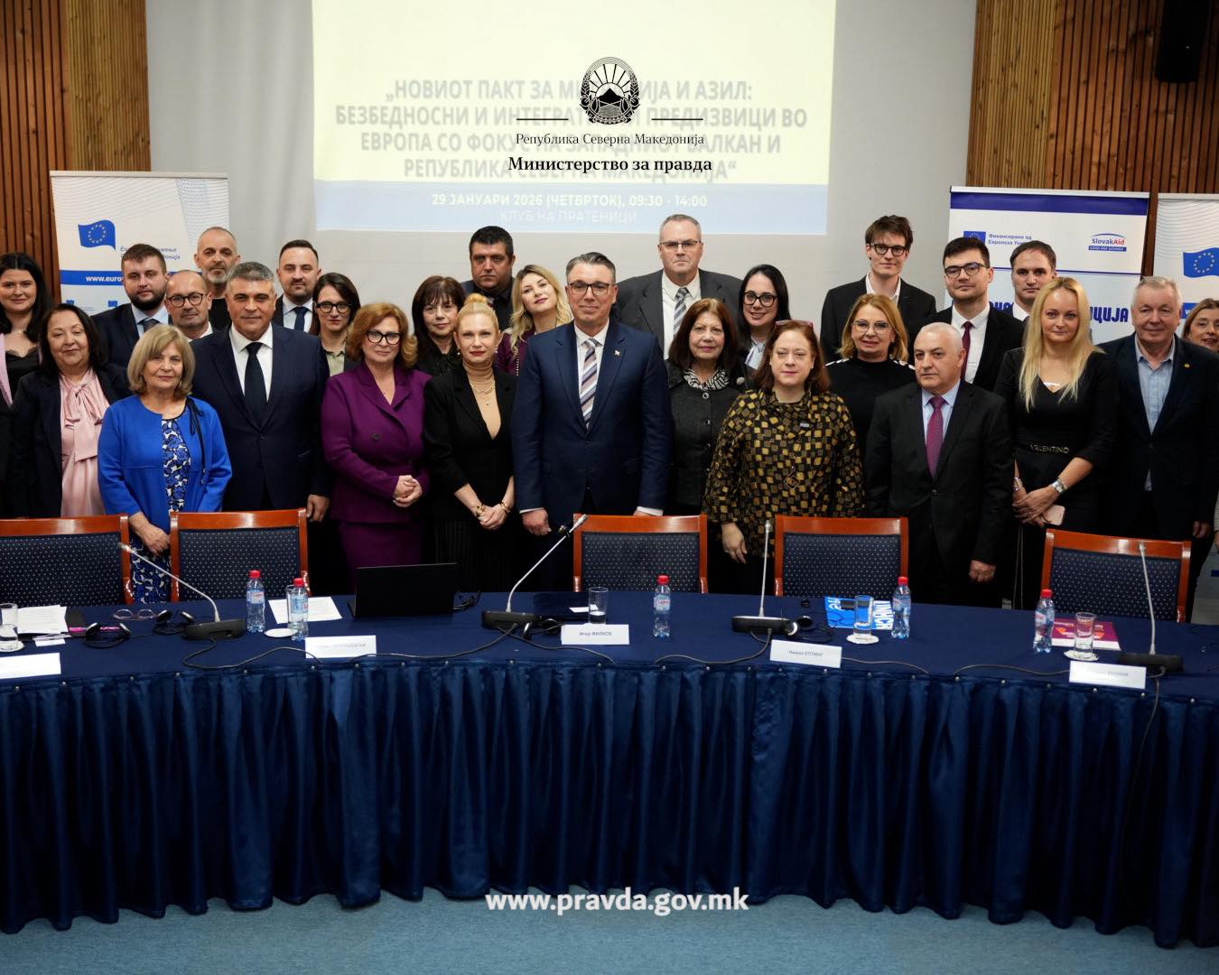 Филков:Криумчирањето мигранти не познава граници-одговорот мора да биде заеднички