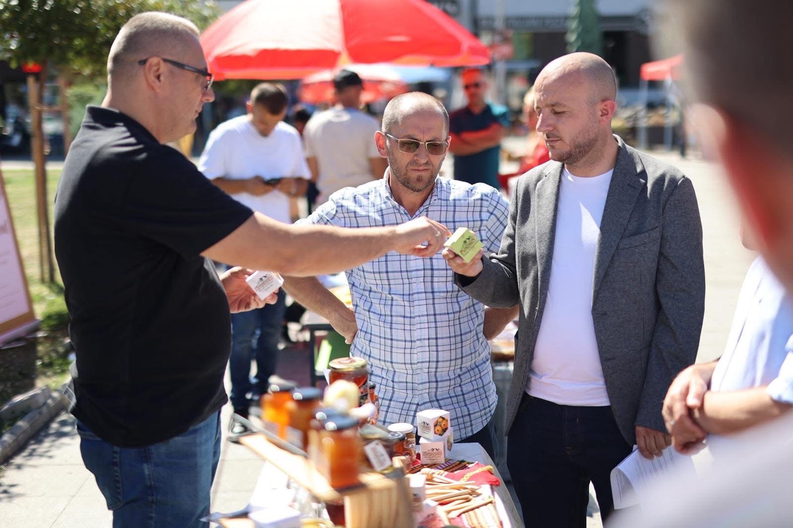 Хоџа: Полошкиот регион има исклучителен потенцијал за квалитетни производи и локален развој