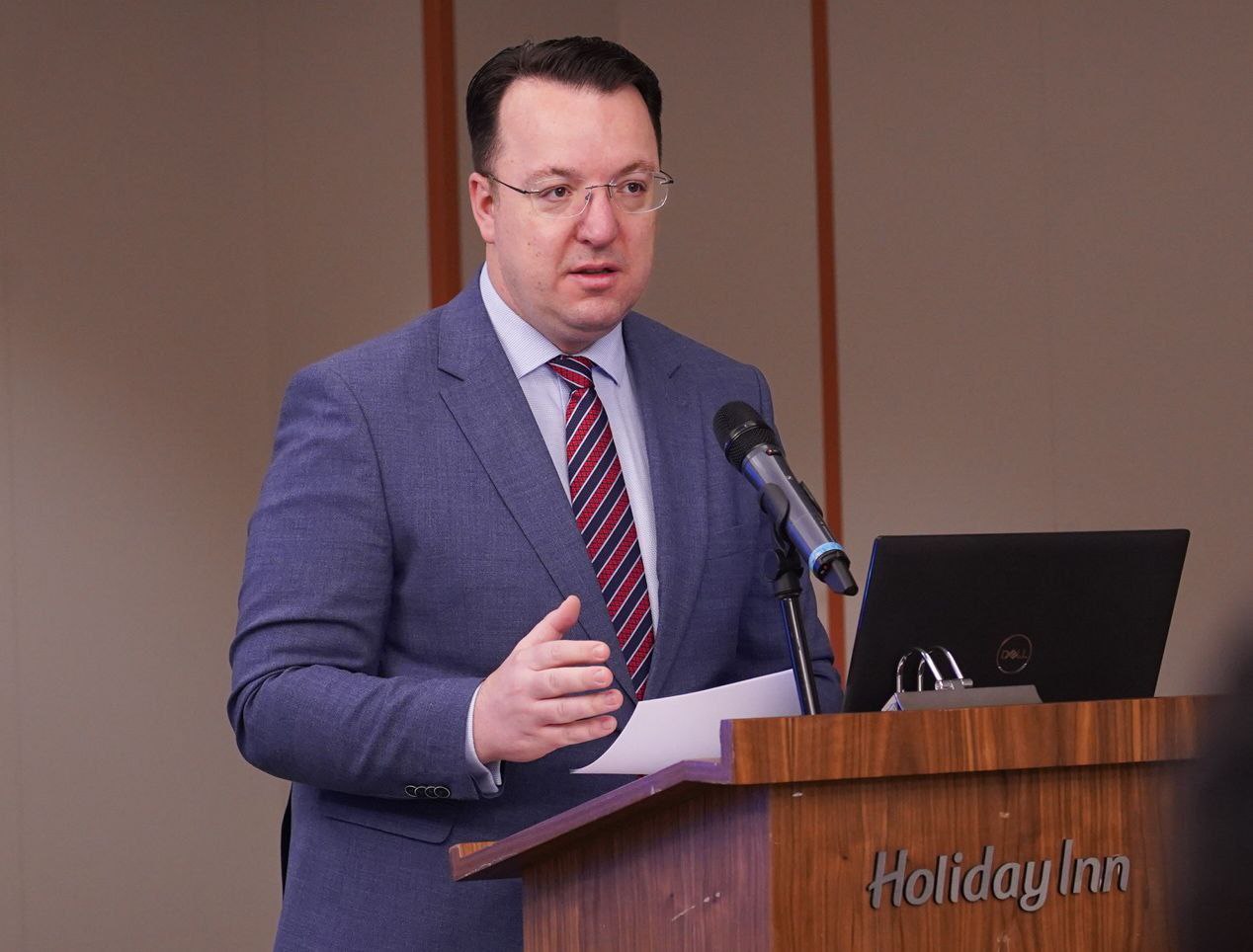 иколоски: Владата ќе донира 100 нови комби возила за Пошта, наша цел е Македонска пошта да ја издигнеме со најдобар квалитет