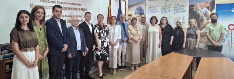 Јаневска: Финансираме истражувања на осум јавни научни установи, вложувањата во наука ни се приоритет