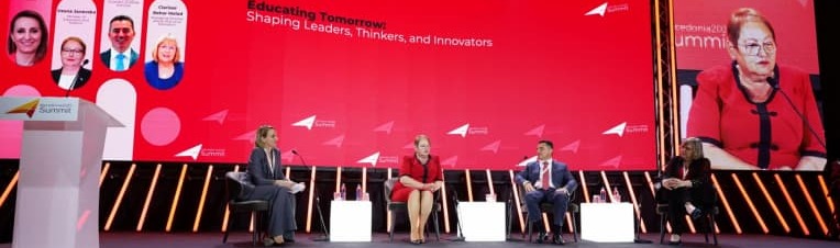  Јаневска: растат платите во образованието, инвестираме во инфраструктурата и во нови наставни програми и учебници