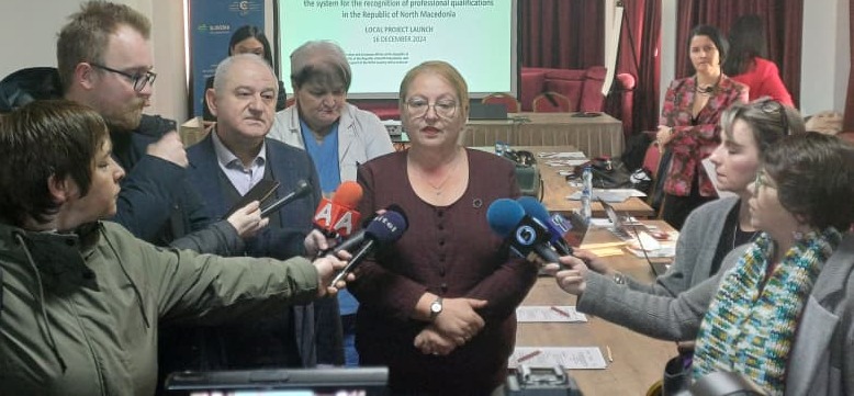 Јаневска: Со европска помош го унапредуваме образованието на медицинските сестри и на акушерките, инвестираме во нивното задржување дома
