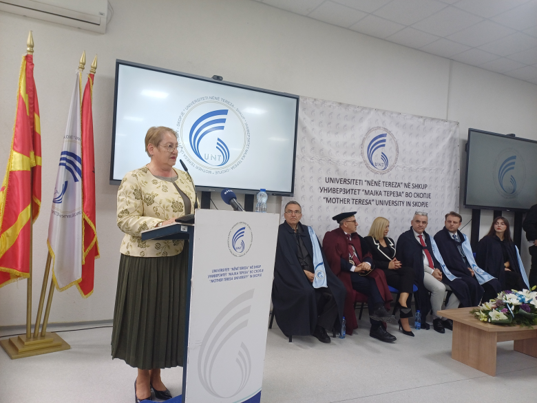 Јаневска: со повеќегодишен буџет Владата ќе ја поддржи инфраструктурната модернизација на Универзитетот „Мајка Тереза“ во Скопје