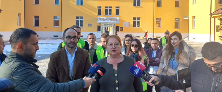 Јаневска во Тетово: учениците од РЦСОО „Моша Пијаде“ се враќаат на настава со физичко присуство во јануари, реконструкцијата на училиштето се интензивира