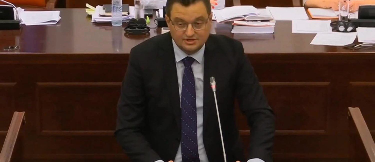 Јанкуловски: Ќе бидат испочитувани сите права на вработените согласно закон и колективните договори, средствата обезбедени со ребалансот