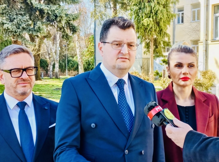 Јанкуловски: Холокаустот – потсетник за страшните последици од нетолеранцијата, омразата и дискриминацијата 