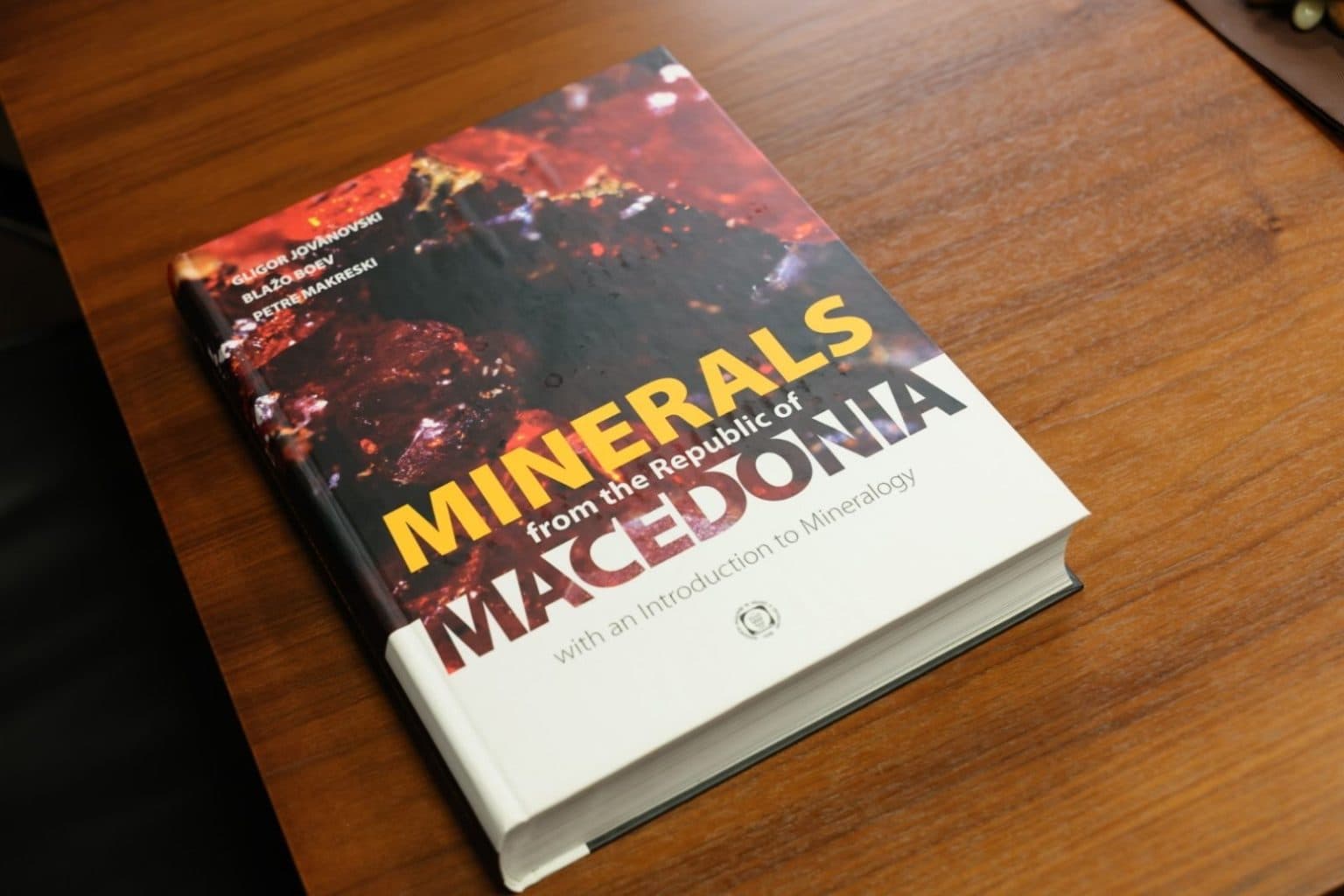 Како Македонија ќе ги искористи минералните богатства? МАНУ презентираше предлог стратегија во Министерството за енергетика, рударство и минерални суровини