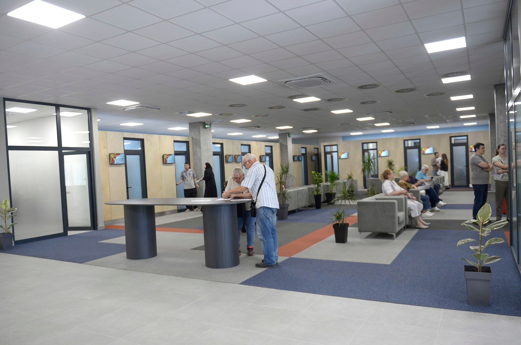 Кодекс за облекување за вработените и странките во објектите на Одделот за граѓански работи при Министерството за внатрешни работи