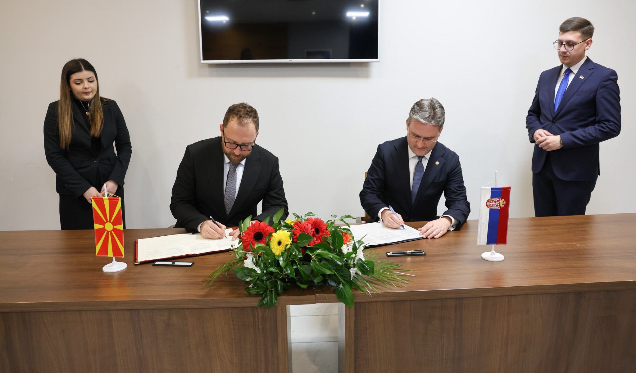 Културната соработка во фокусот на средбата Љутков–Селаковиќ во Крушево