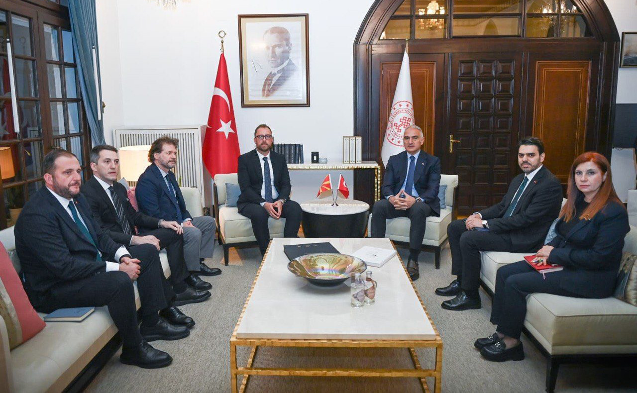 Љутков од Анкара: Се продлабочуваат партнерството и соработката во културата и туризмот меѓу Македонија и Турција