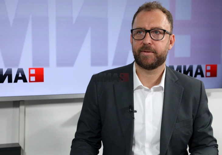 Љутков за МИА: Заедно со туризмот, културата ќе стане профитабилна дејност, ќе се фокусираме на развивање на транзитниот туризам