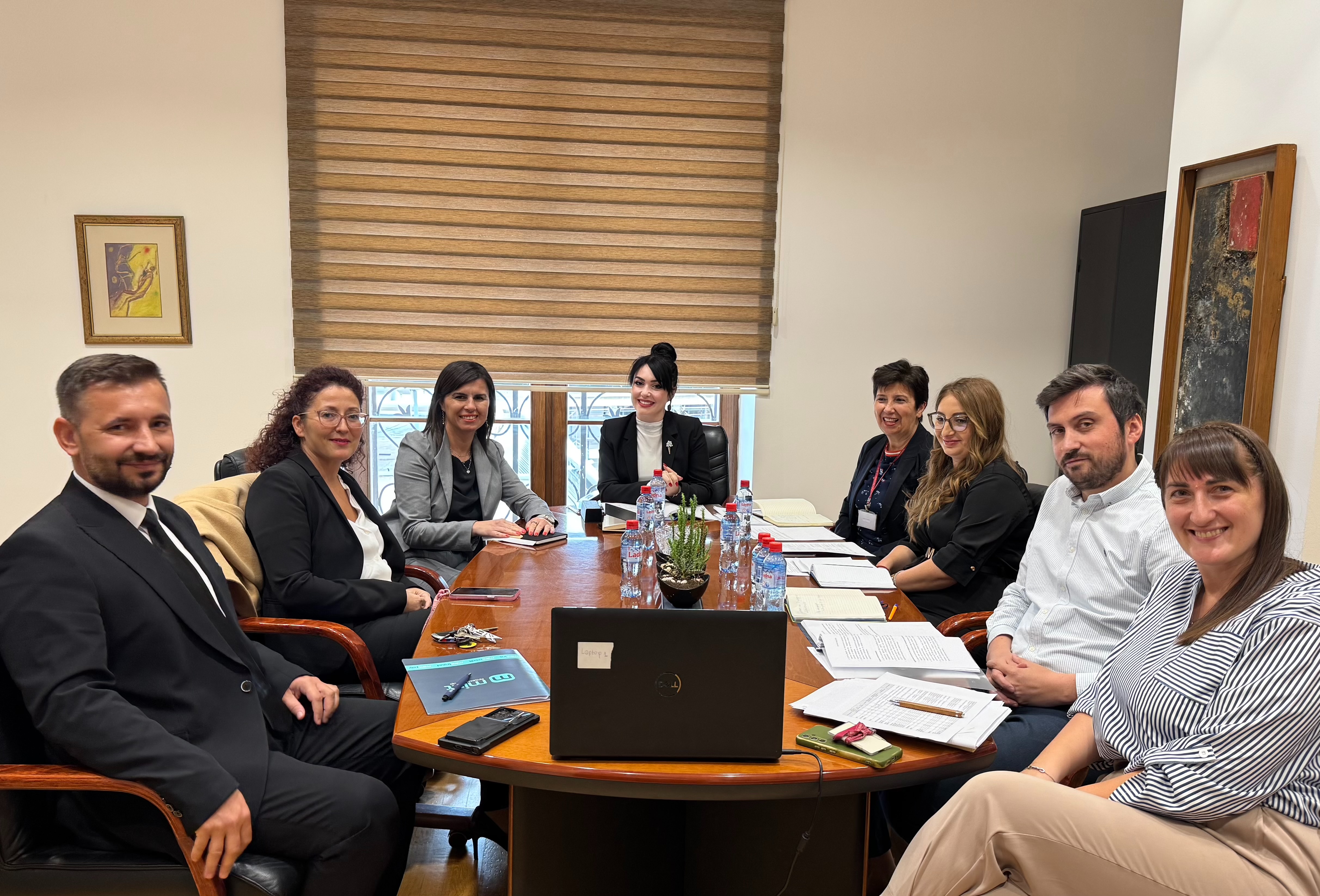 МФ и Групацијата на небанкарски финансиски друштва почнува со редовна комуникација за состојбите на пазарот, одржан првиот квартален состанок