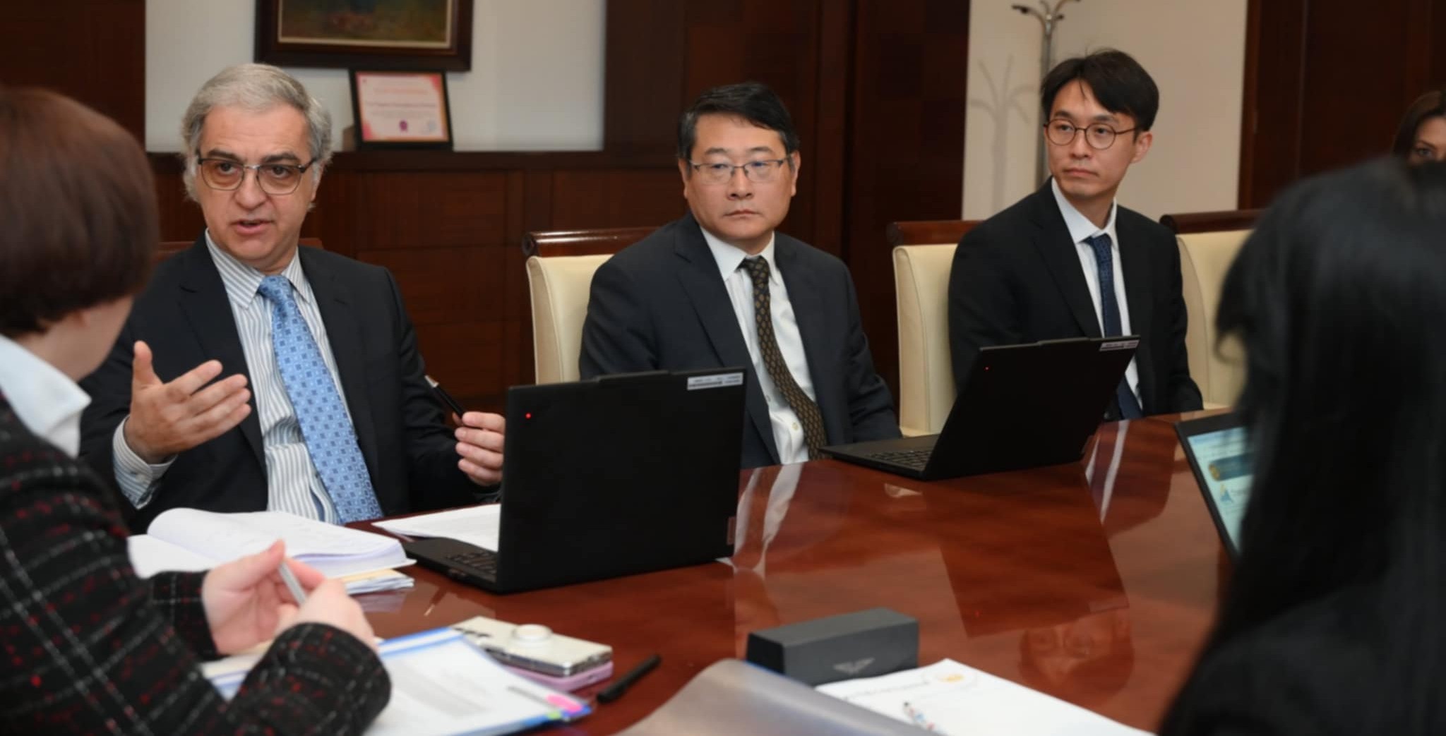 МФ: ММФ ги нотира и поздравува заложбите на Владата за фискална консолидација