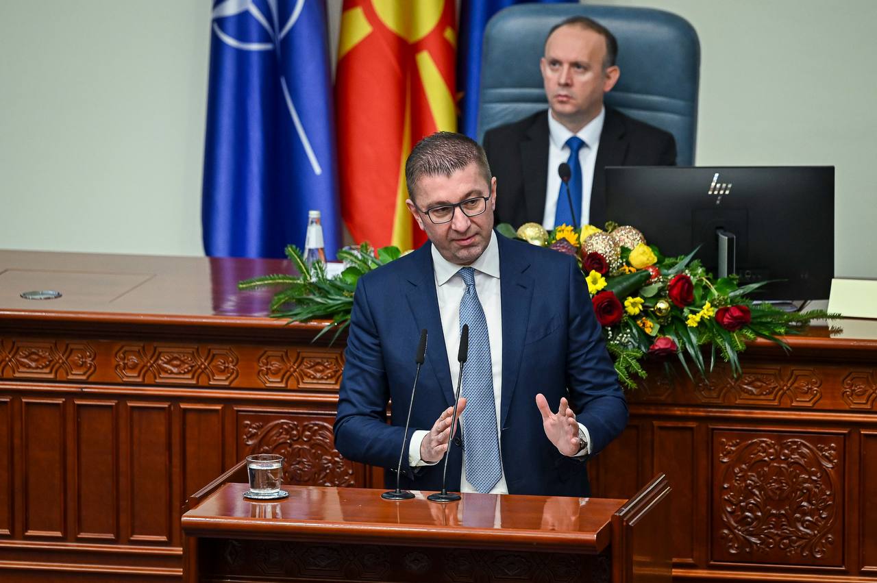 Мицкоски: Безбедносните служби лажно ме претставиле како организатор и финансиер на „параполициска воена формација“ и ме следеле физички, за ова ќе има одговорност, преку реформи мораме да ставиме крај на ваквите злоупотреби