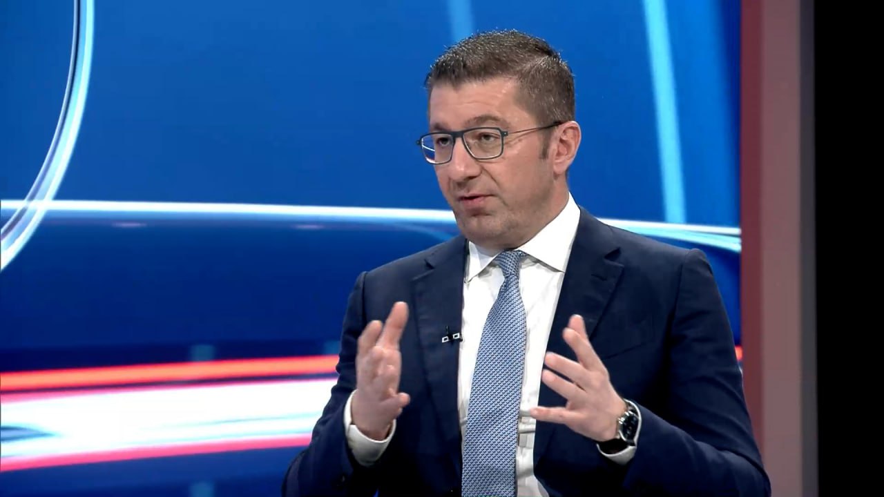 Мицкоски: Директорот на АНБ, Христовски спроведе три сложени операции против сериозни терористички ќелии, неговата работа треба да се вреднува