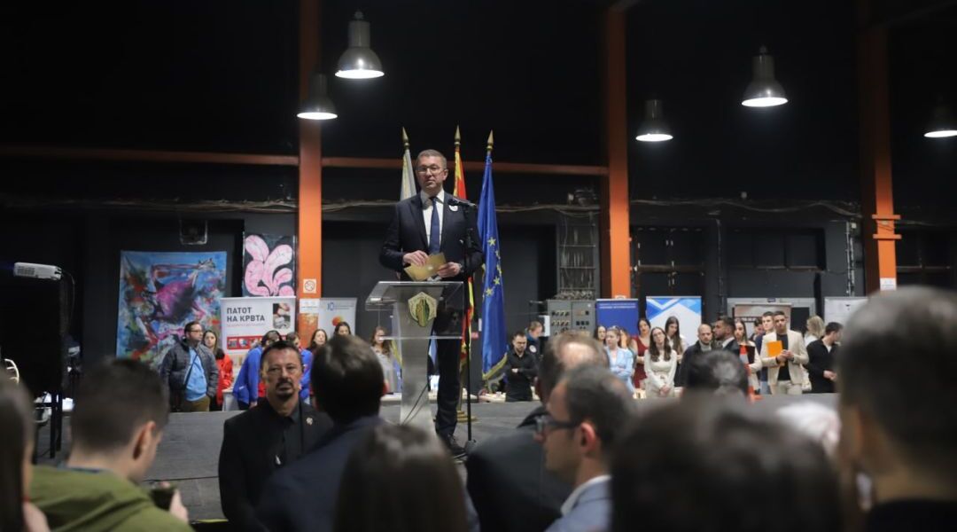 Мицкоски до студентите: Нашата визија е да создадеме систем кој ќе ви даде можност да се развивате - без ограничувања и без бариери