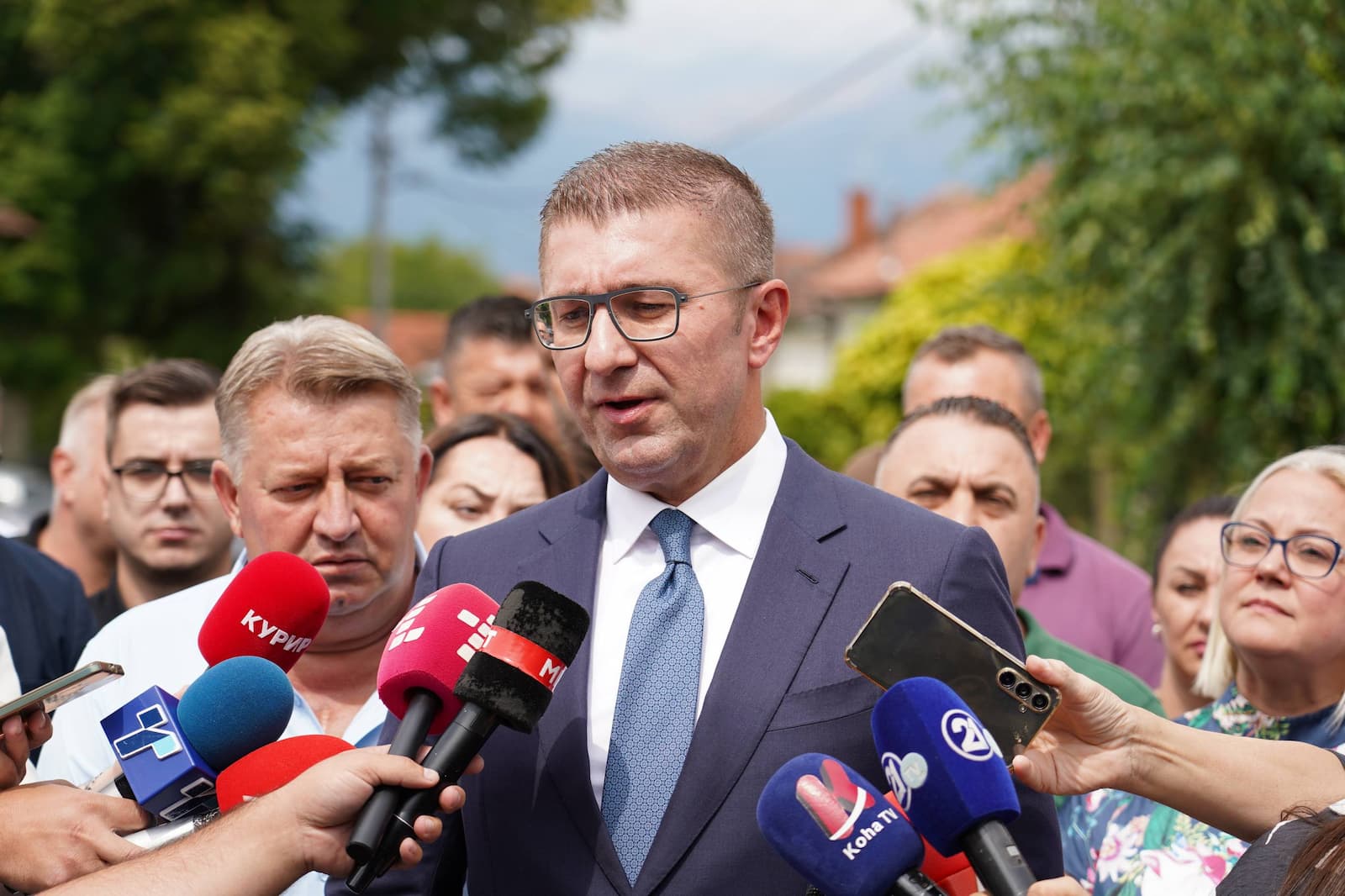 Мицкоски: Инвестираме во секое населено место во Општина Брвеница