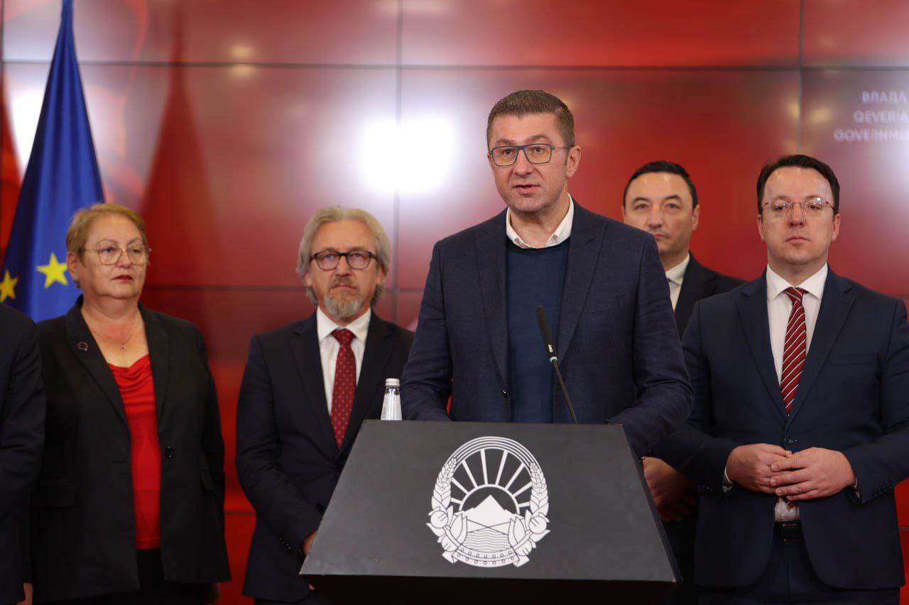 Мицкоски: Исполнето е едно од клучните ветувања на Владата, општините го добиваат првиот дел од 250 милиони евра за реализација на капитални инвестиции