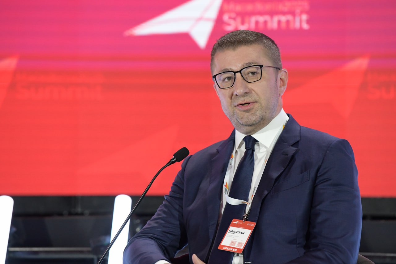 Мицкоски на „Македонија 2025“: Се соочивме со големи предизвици, но не очајуваме, македонската економија има потенцијал испорачуваме резултати