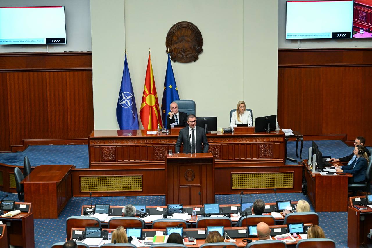 Мицкоски: Надлежните органи да проверат дали има кривично дело како Левица и Апасиев купиле деловен простор во Скопје за пониска цена од пресметаната од градот, и дали ќе ја купат и Соравиа?