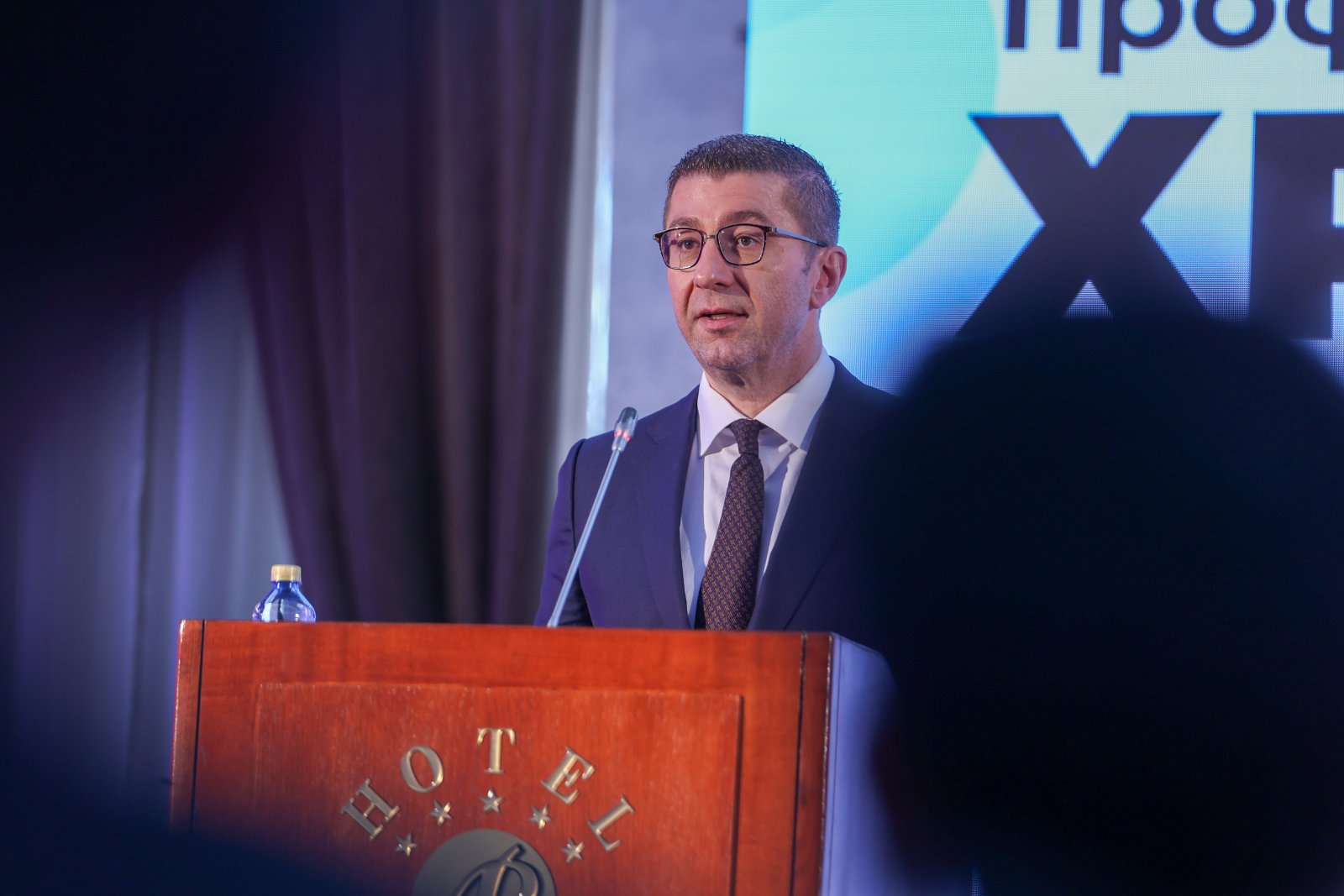 Мицкоски: Нашата обврска е јасна, економија со ред, пазар со правила, држава со достоинство