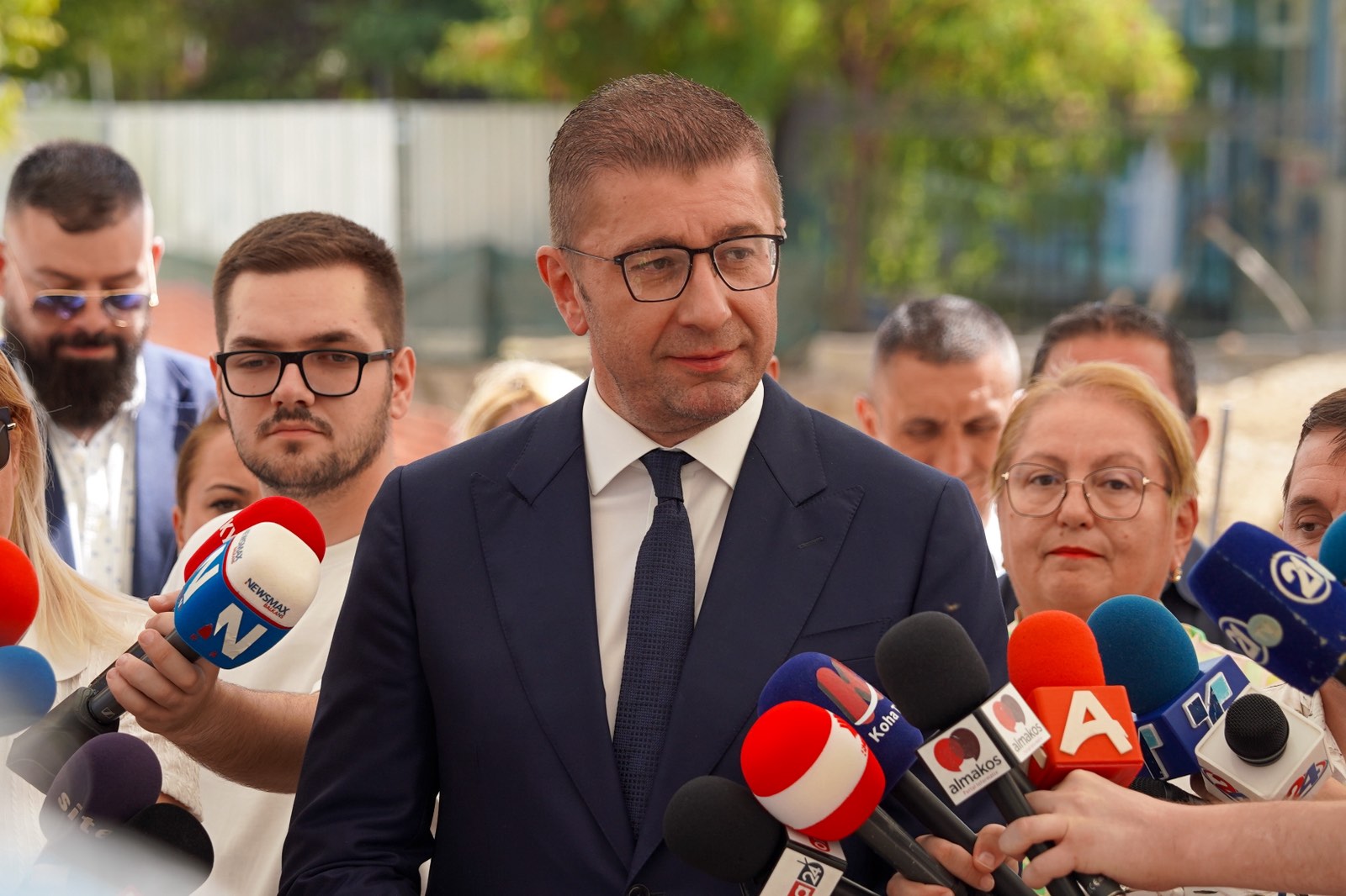 Мицкоски од Карпош: Започна изградбата на спортската сала во ООУ „Братство“