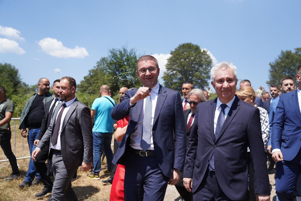Мицкоски од Мечкин Камен повика на единство, заедно да изградиме нова и силна Македонија, обединета независно од политичките разлики