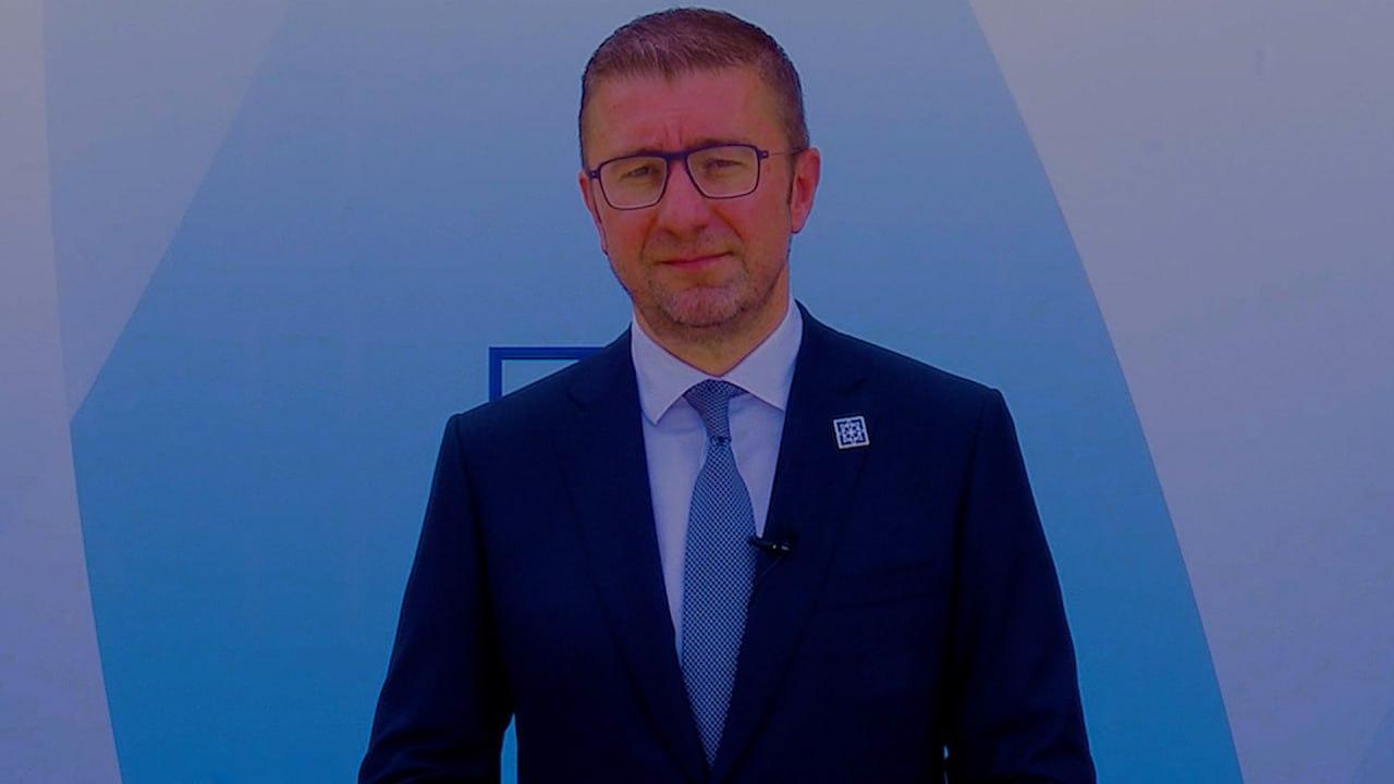 Мицкоски од Велика Британија: Остварив повеќе средби со државници од регионот и соседството, главен приоритет на Владата е воспоставување на добрососедски односи