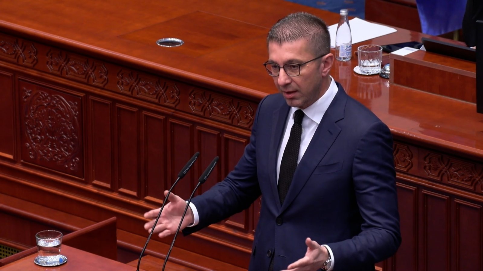 Мицкоски: Платите во здравствените работници ќе пораснат во април, буџетот во здравство е приближно 1 милијарда евра, ќе инвестираме и во болници и клинички центри