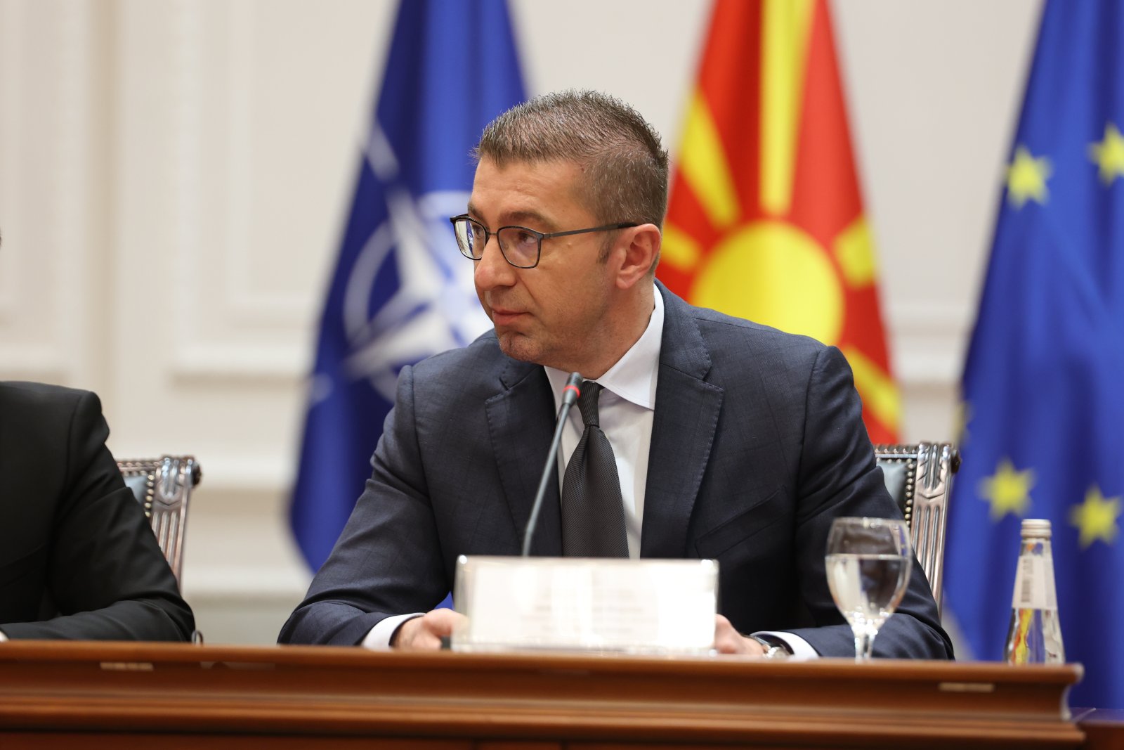 Мицкоски: Повеќе од 50 предмети за висока корупција кои со години биле затскриени се во постапка, ова е само почеток, украденото мора да се врати кај народот