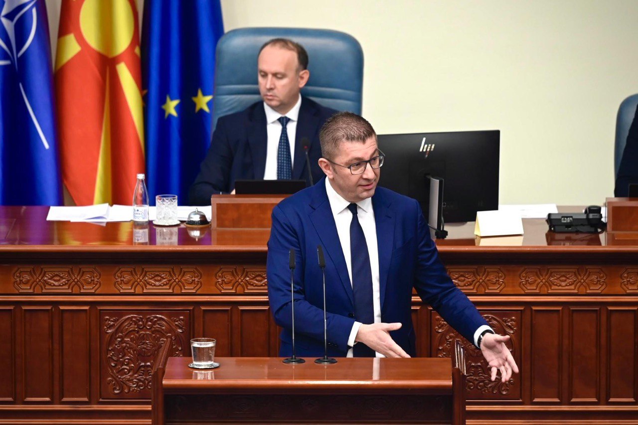 Мицкоски: Претходната влада свесно предизвикала милионска штета на државата преку еднострано укинување на концесија во Југоисточна Македонија