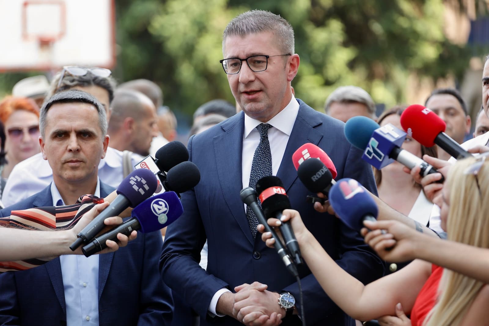 Мицкоски: Се реконструира гимназијата „Кирил Пејчиновиќ“ во Тетово, од каде произлегле академици и научници