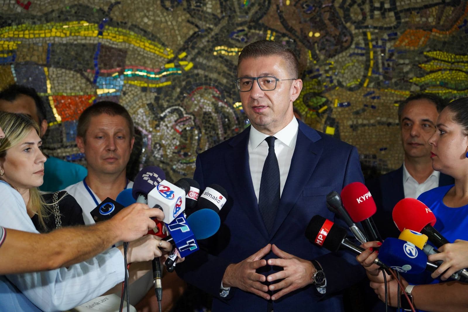 Мицкоски: Се реконструираат 7 операциски сали, блокот за патологија, биохемија и целосно опремување на ГОБ „8 Септември“ по најмодерни стандарди