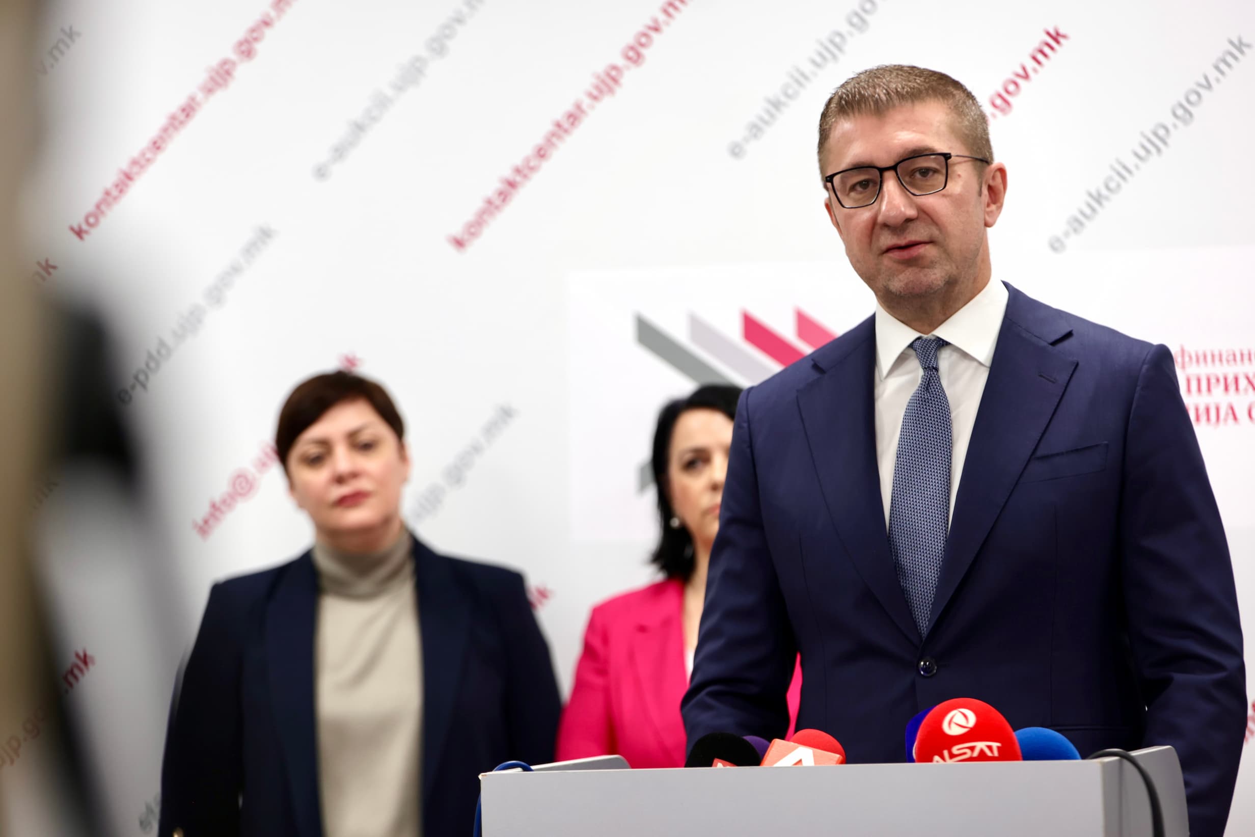 Мицкоски: Се воведува системот за е-фактура – крај за фантом фирмите и лица кои испумпувале стотици милиони евра народни пари од Буџетот