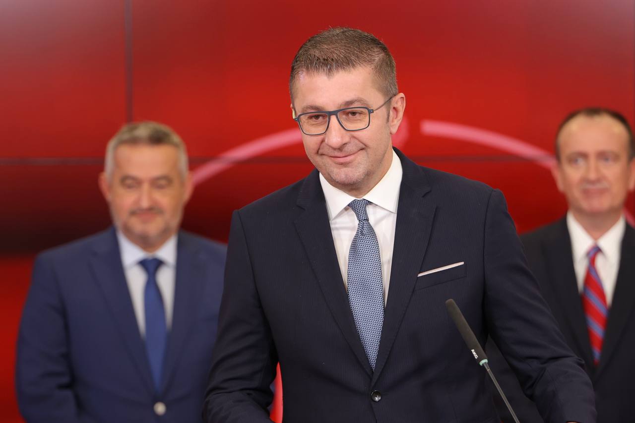 Мицкоски: Се зголемува капитациониот бод за матичните доктори од општа медицина и гинекологија од 75 на 100 денари, додека за стоматологија од 61 на 75 денари