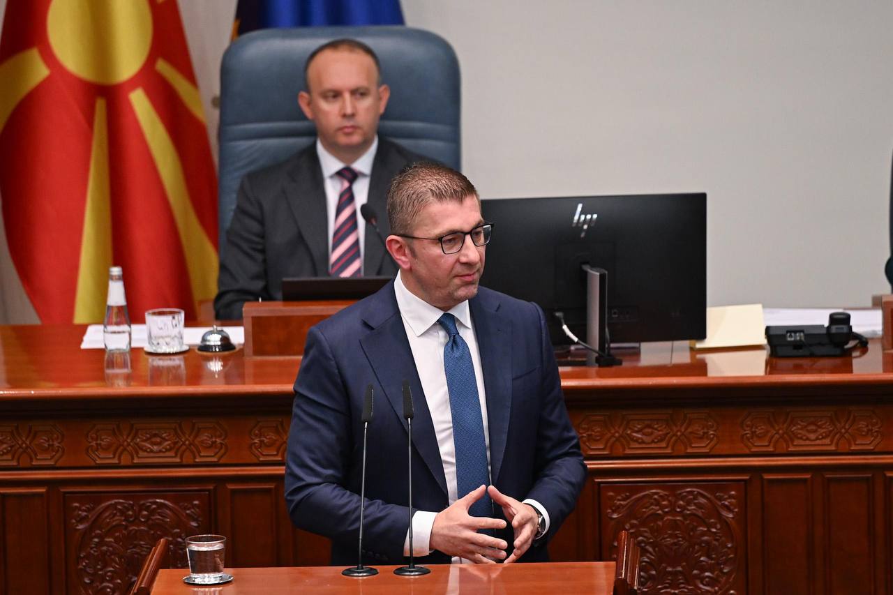Мицкоски со повик до опозицијата: Да лобираме заедно за Европскиот Парламент да го изгласа извештајот за многувековниот и посебен македонски идентитет и јазик 