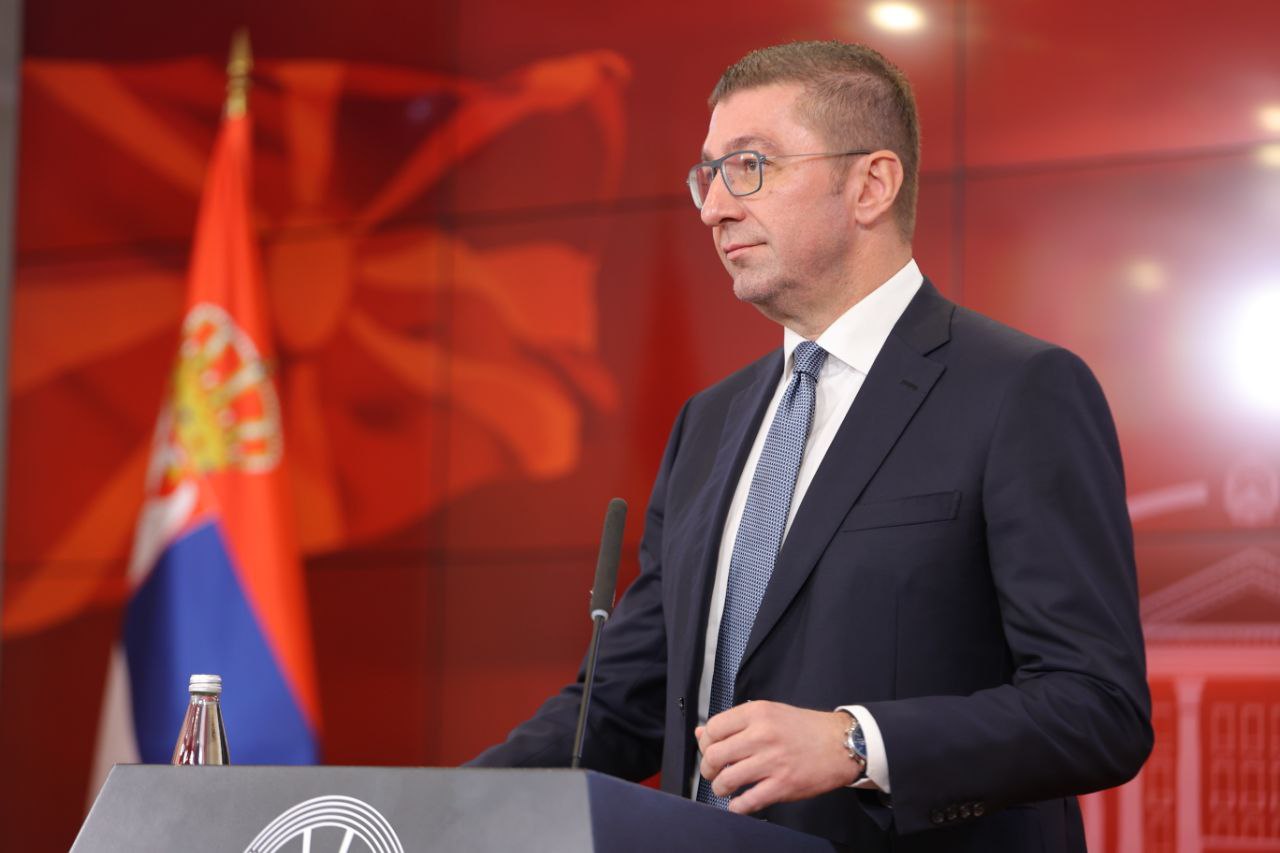 Мицкоски: Со премиерот на Србија Вучевиќ разговаравме за продлабочување на економската соработка помеѓу двете земји