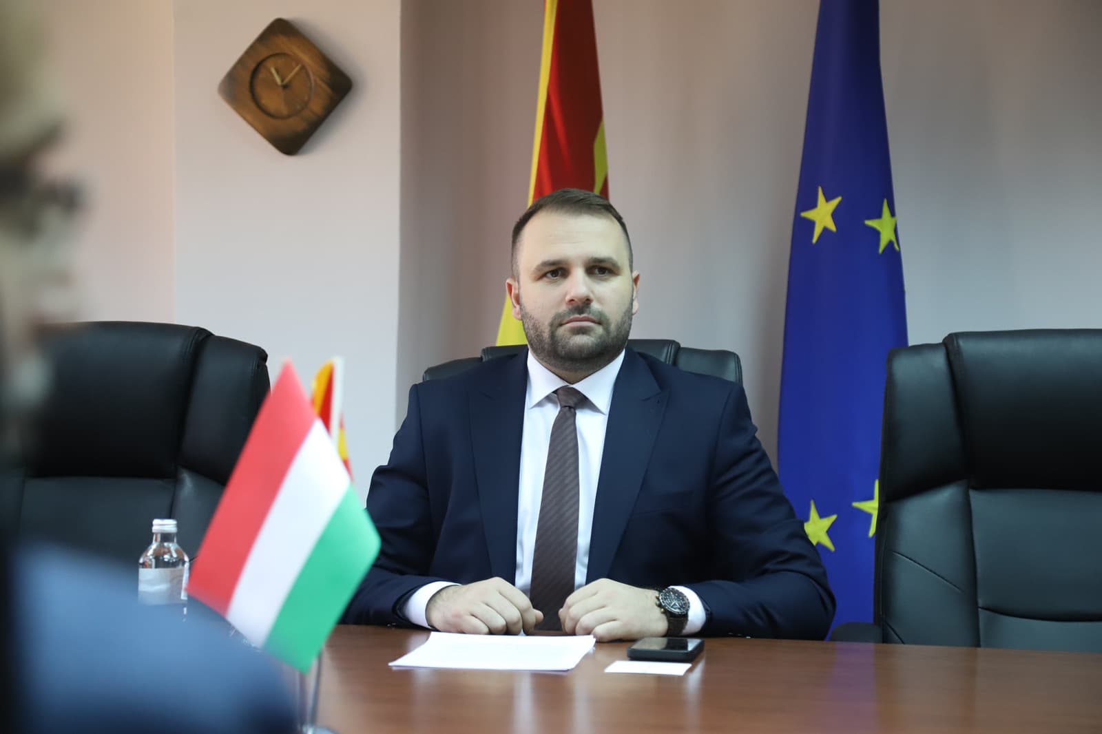 Министерот Дурмиши оствари средба со унгарскиот амбасадор Андраш Клајн: Подобрувањето на бизнис климата и привлекувањето странски инвестиции е приоритет за нас