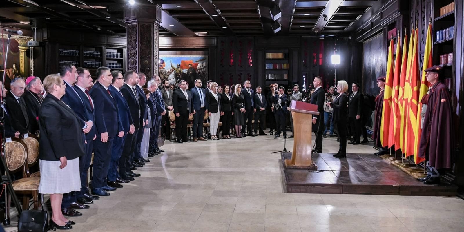 Министерот Минчев, присуствуваше на Свечената Академија по повод 11 Октомври – Денот на востанието на македонскиот народ