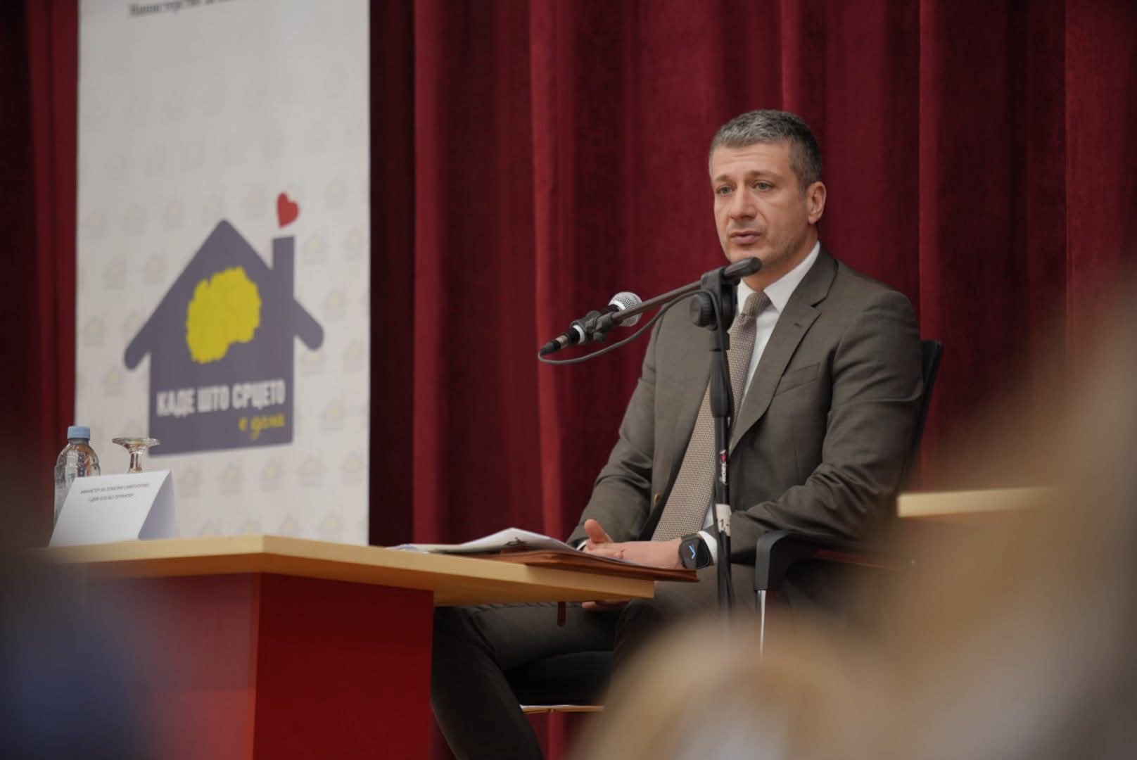 Министерот Перински беше во Делчево, каде разговорите беа насочени кон клучните теми за напредок на општината