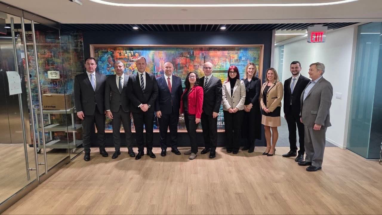 Министерот Перински заедно со делегацијата во Вашингтон, оствари успешна средба со Националниот демократски институт (НДИ) 