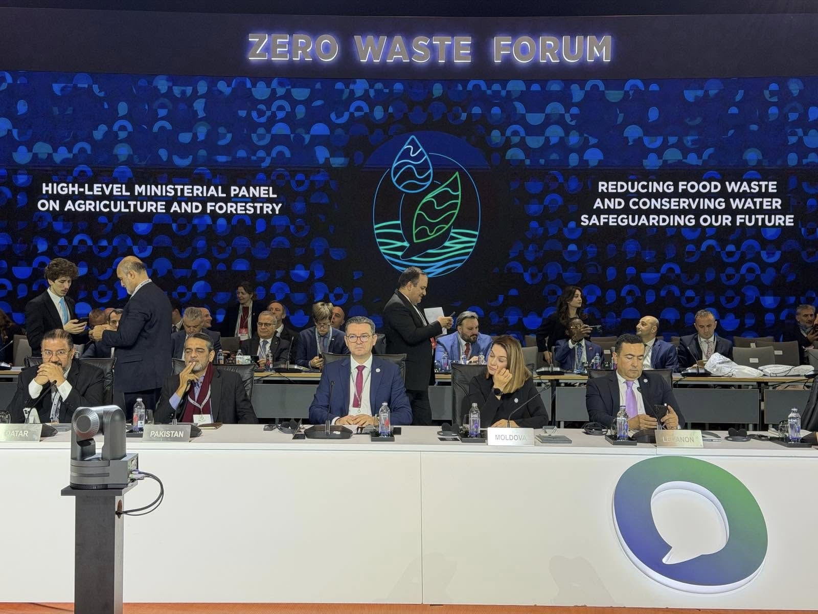Министерот Трипуновски на министерска панел дискусија „Намалување на отпадот од храна и заштеда на водата – Заштита на нашата иднина“ во Истанбул