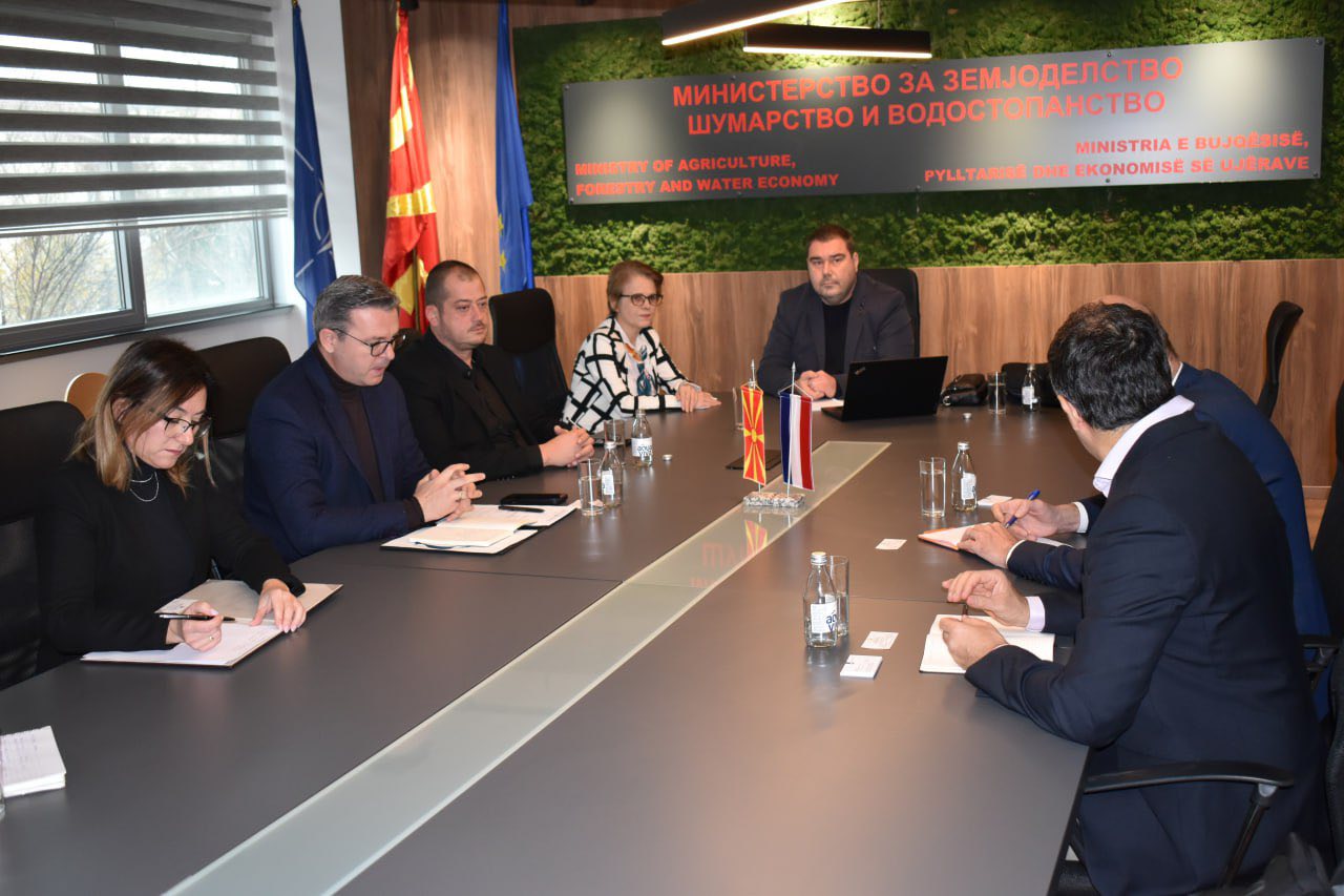 Министерот Трипуновски оствари средба со Мишел ван Еркел, советник за земјоделство за Западен Балкан