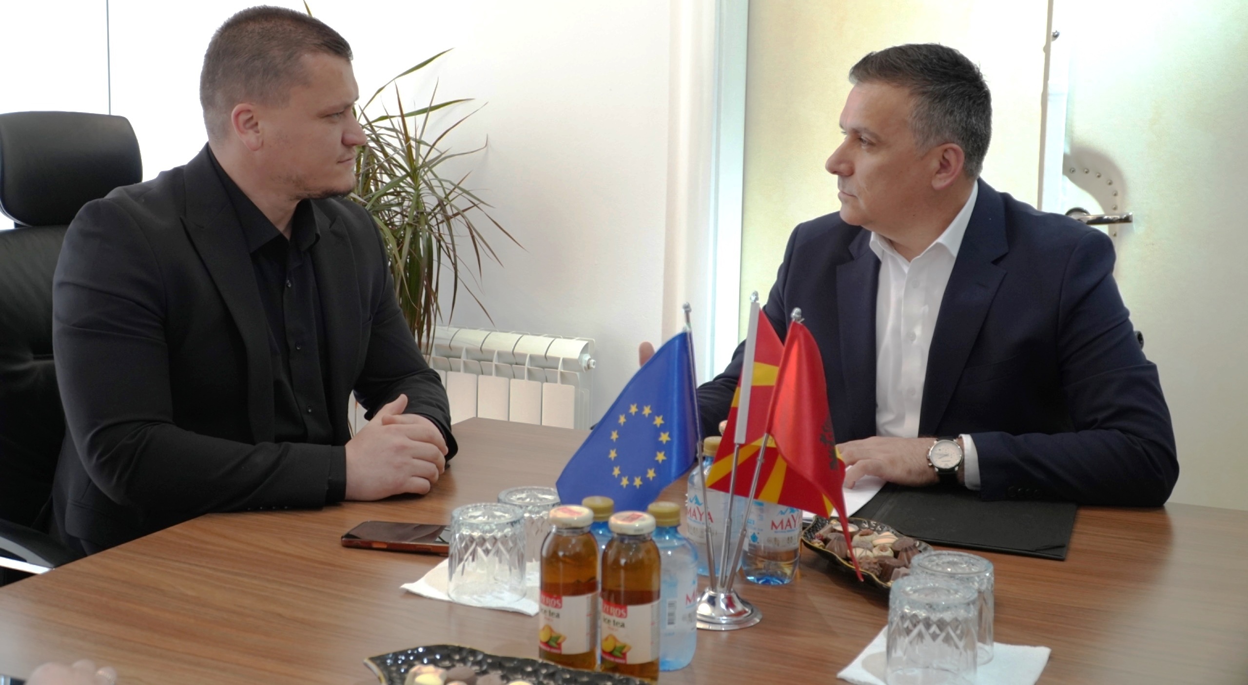Министерот Хоџа изврши увид во инфраструктурни проекти во Арачиново вредни над 110 милиони денари