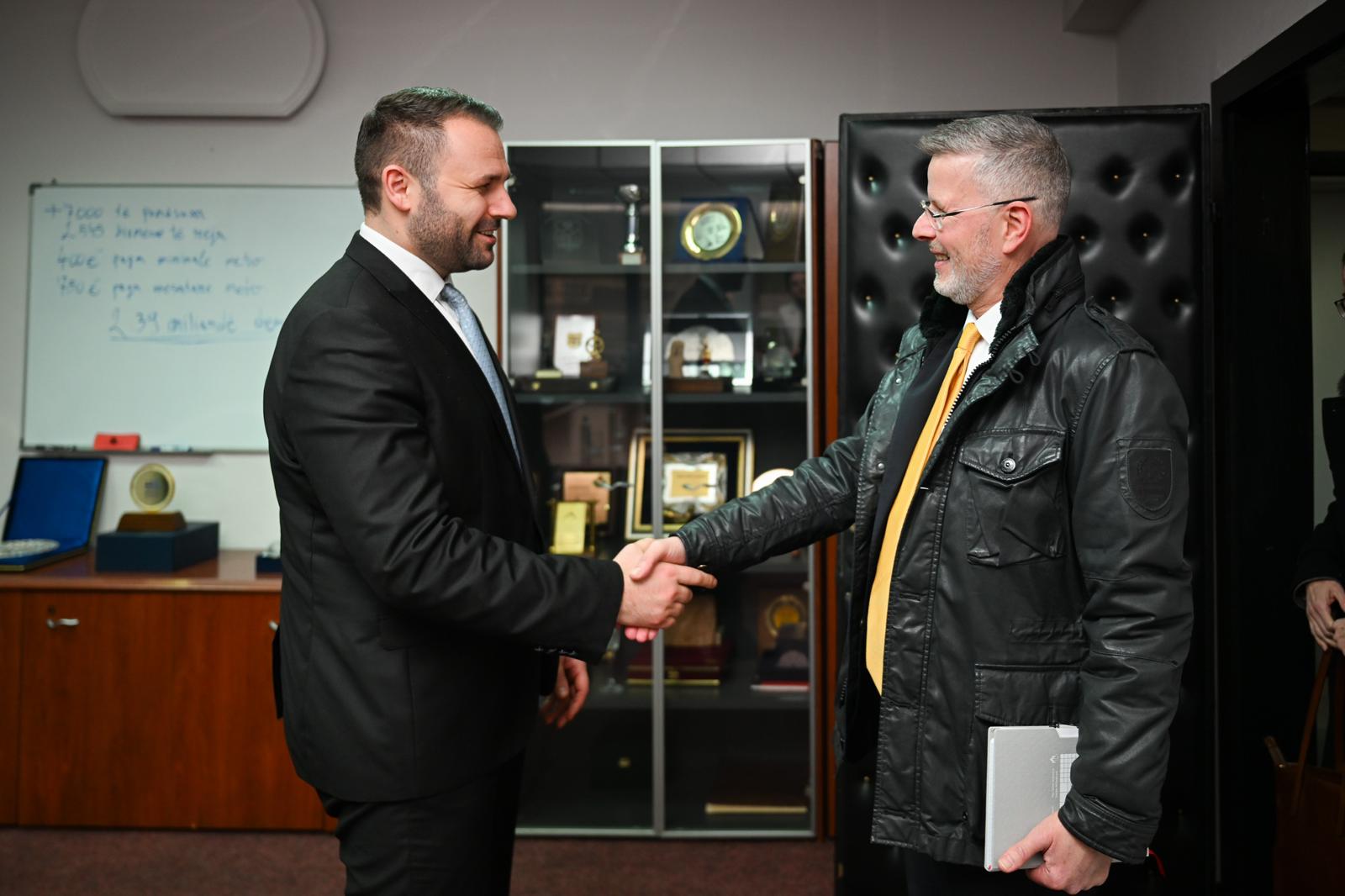 Minister of Economy and Labor Besar Durmishi met with the Ambassador of the Swiss Confederation to the country, H.E. Christoph Sommer