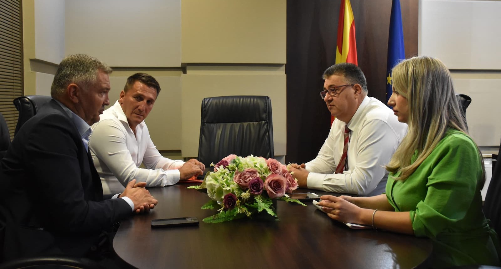 Министерот за јавна администрација, Горан Минчев и Ректорот на Универзитетот „Гоце Делчев“ од Штип, Дејан Мираковски, ќе соработуваат за подобрување на административната ефикасност на Универзитетот