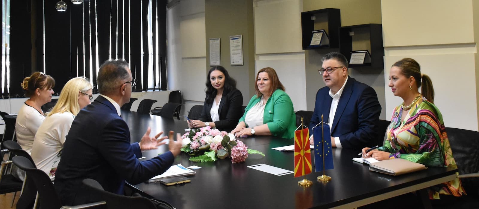 Министерот за јавна администрација Горан Минчев оствари средба со Баграт Тунјан, раководител на СИГМА