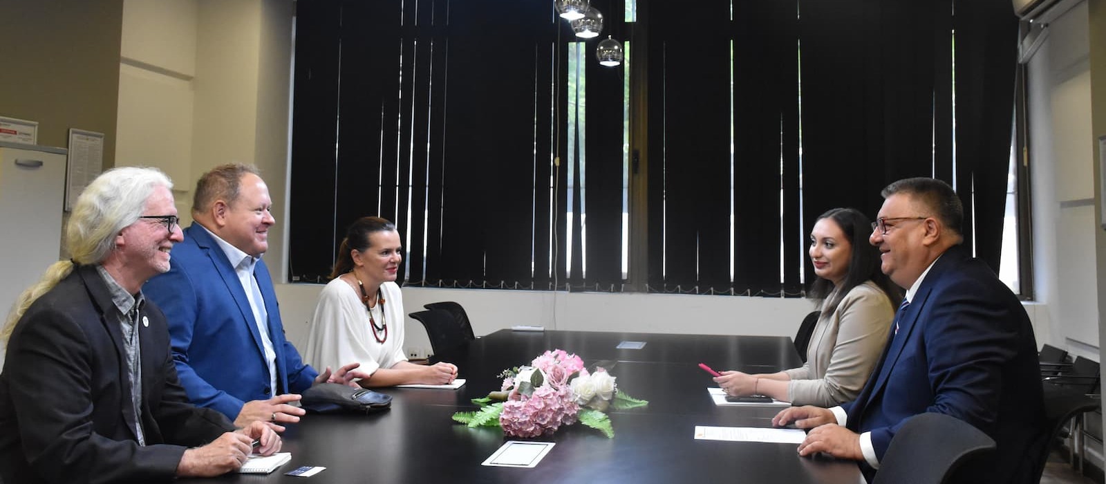 Министерот за јавна администрација, Горан Минчев, се сретна со претставници на Националниот демократски институт (НДИ) во Република Северна Македонија