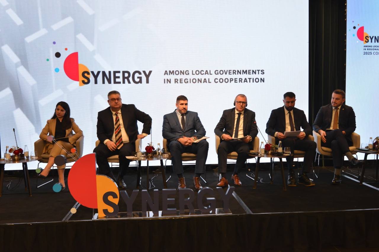 Министерот за јавна администрација Минчев на панел сесија во Тирана: Реформи за поефикасна јавна администрација и подобри услуги за граѓаните