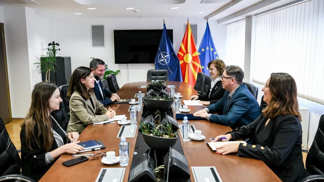 Министерот за правда Игор Филков оствари работна средба со претставниците на Канцеларијата на ОБСЕ за демократски институции и човекови права-ОДИХР, предводена од Кира Касталдо